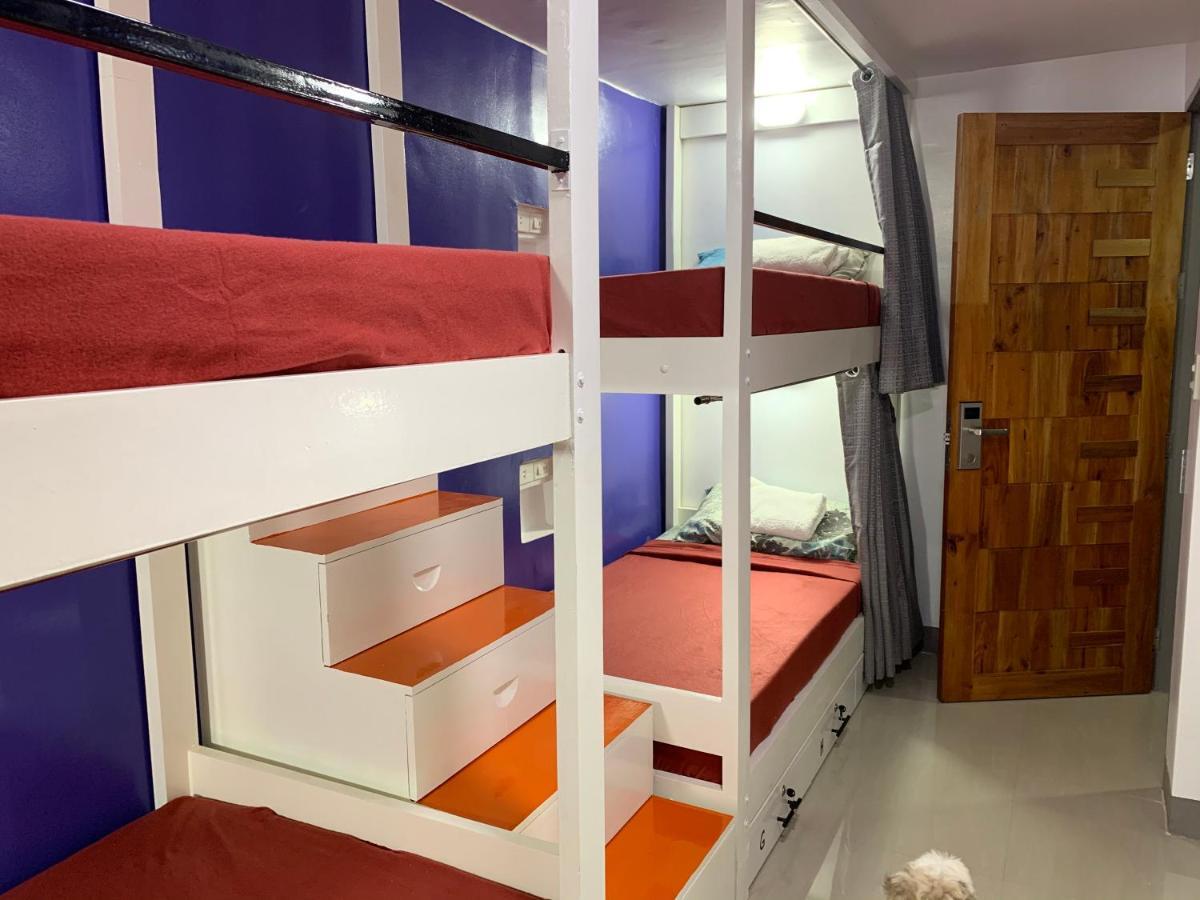 Beinte Singko De Marso Apartments Candon Exteriör bild